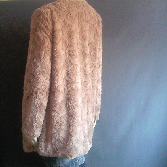 BB Dakota Light Cocoa Wrap Faux Fur Side Pocket Coat in size M - Picture 9 of 12